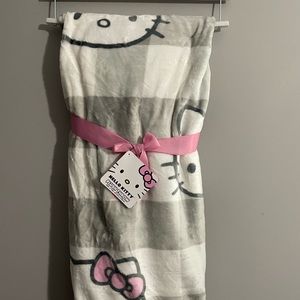 Hello Kitty Plaid Blanket